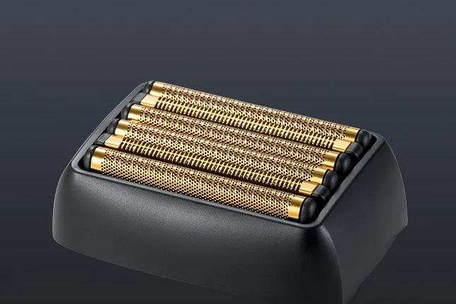 金色の電気シェーバー替刃部分