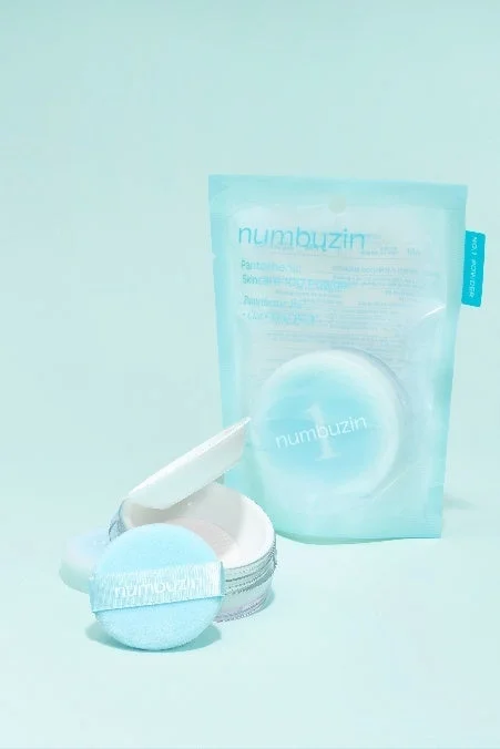 numbuzinのNo.1パウダーと専用パフ