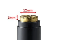 金色の細かい溝のある円筒形の部品とその寸法