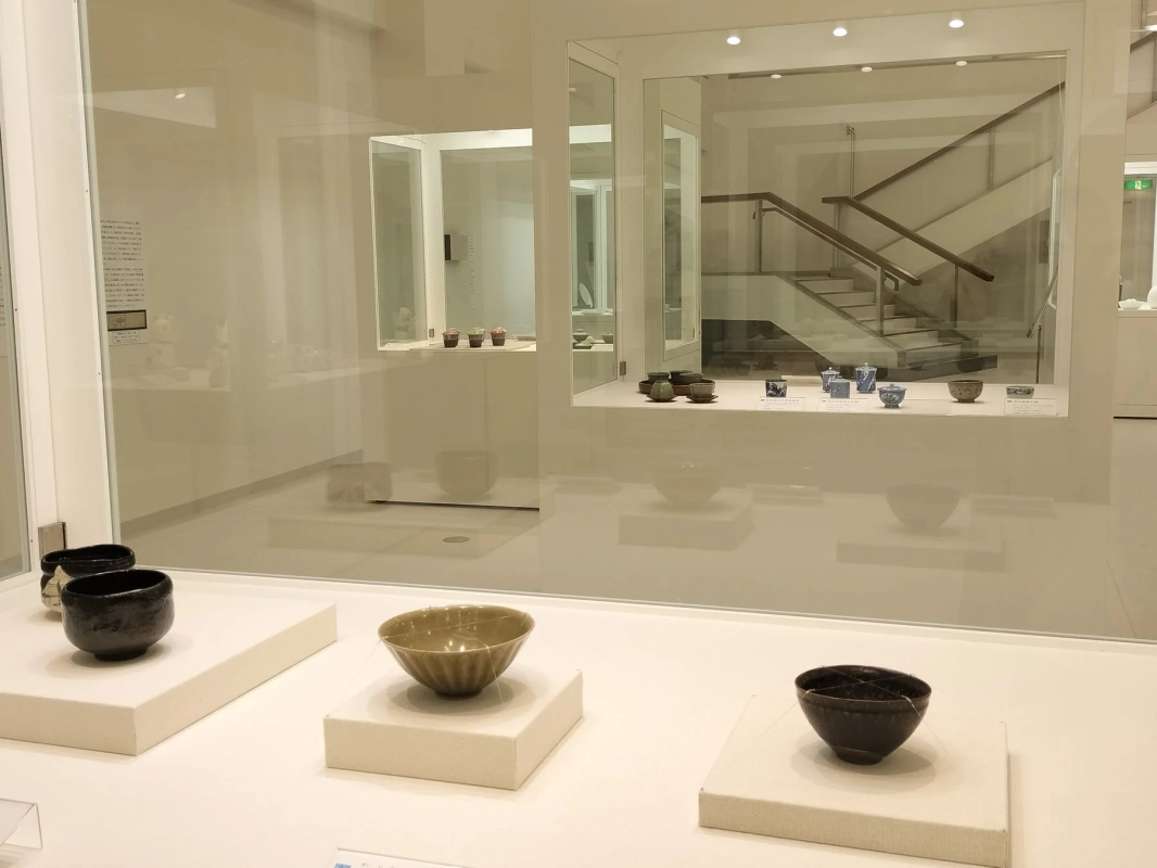 展示室の茶碗