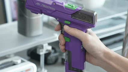 バッテリー搭載の電動ドライバー