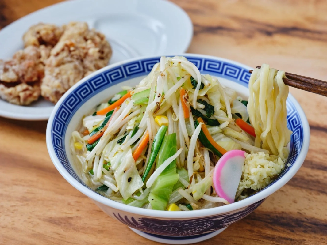 ちゃんぽん麺と唐揚げ